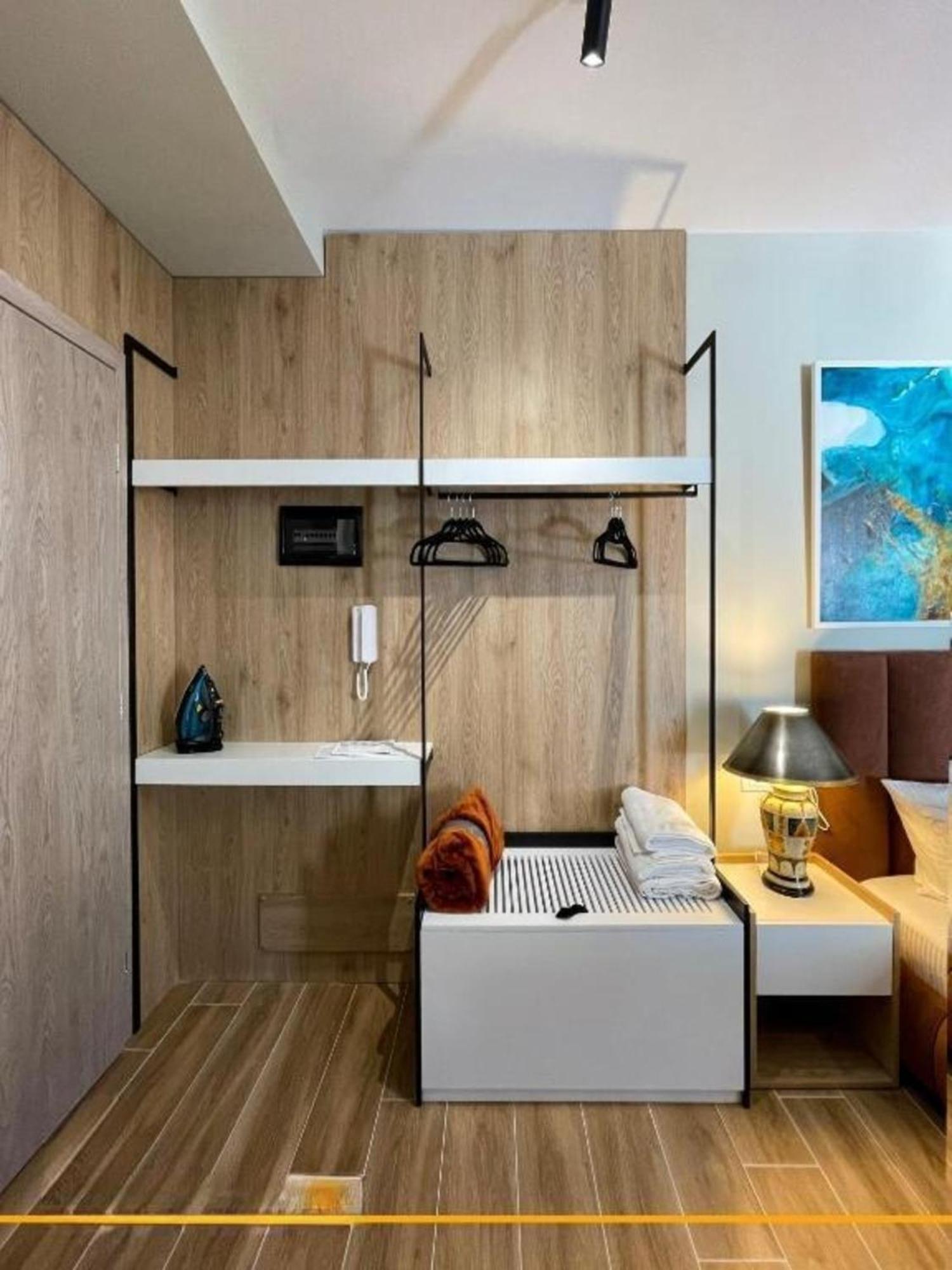 Flori Apartments Sarande Exterior photo